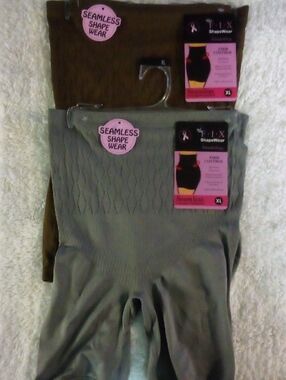 Seamless ShapeWear High-Waist Shaping Shorts - Gray & Brown (set)